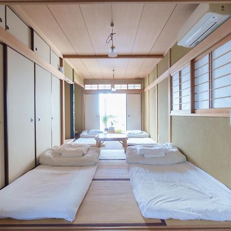 Hostel Ini Kobe & Brun Donut Cafe Exterior photo