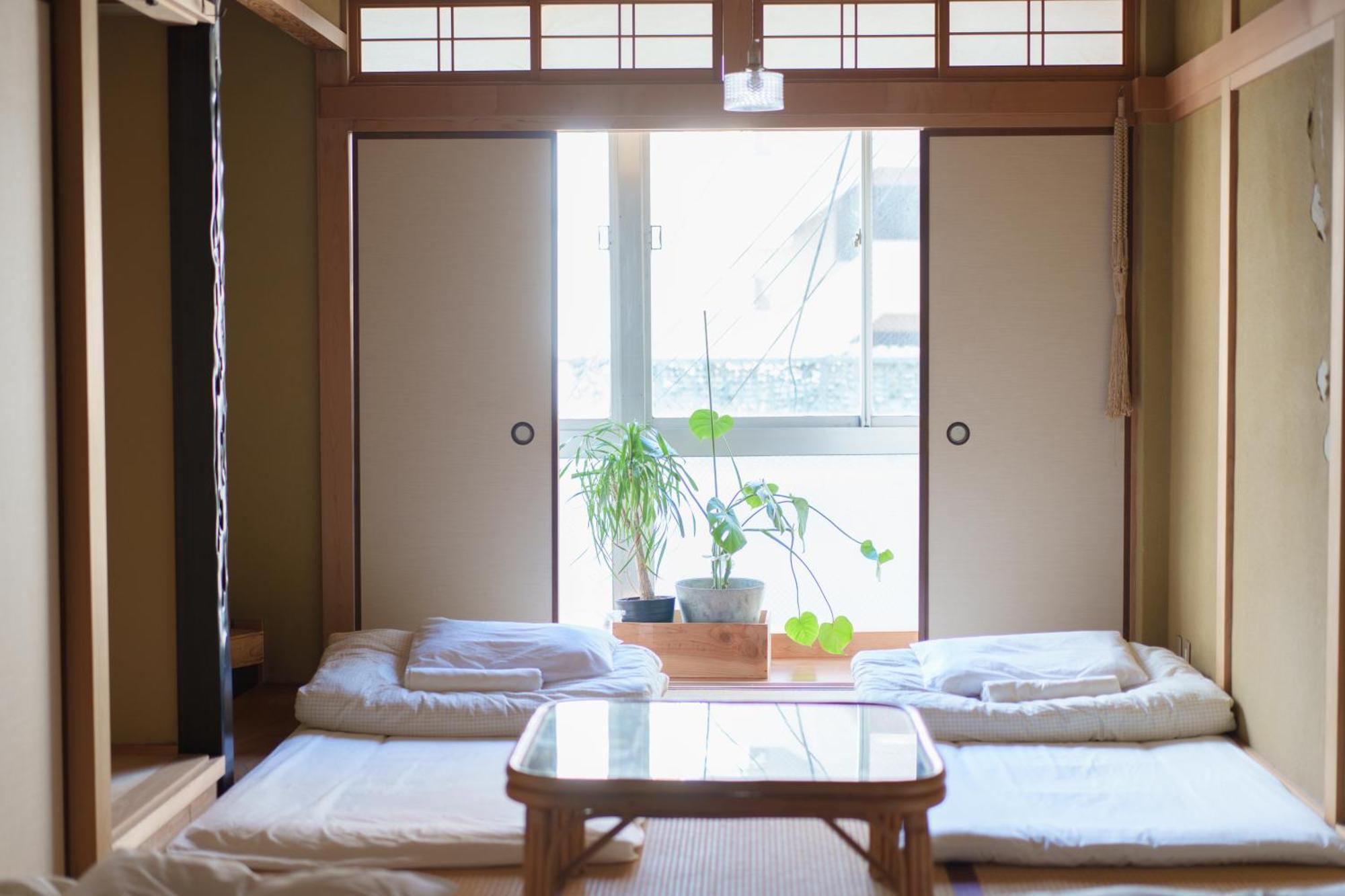 Hostel Ini Kobe & Brun Donut Cafe Exterior photo